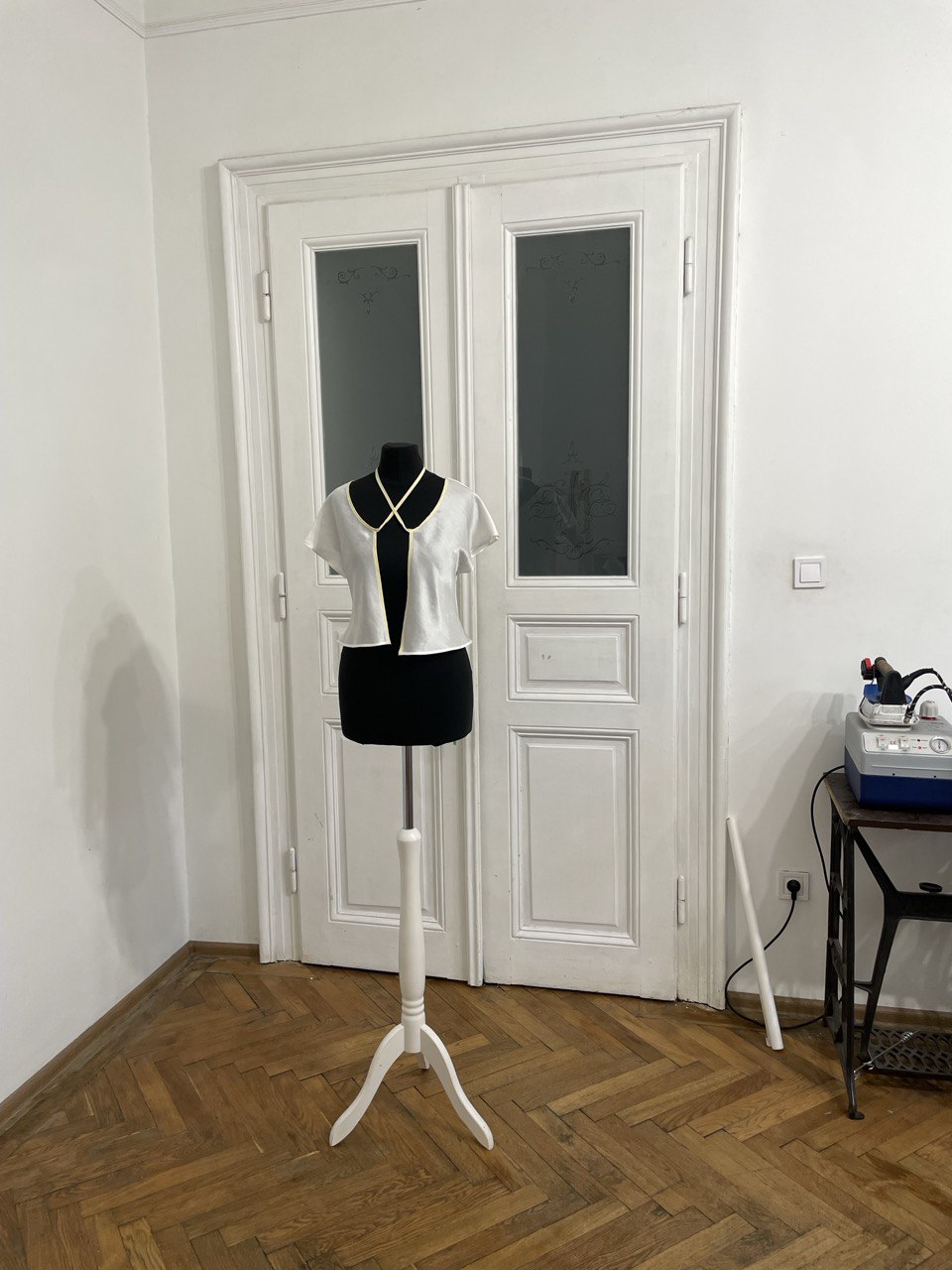 Snow White Silk and Cotton Short Sleeve Top