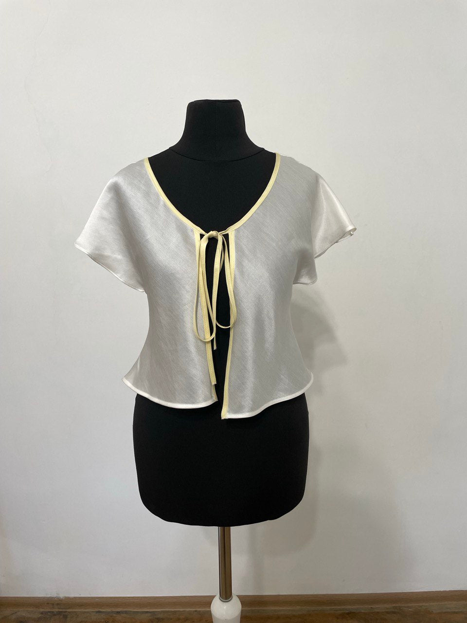 Snow White Silk and Cotton Short Sleeve Top