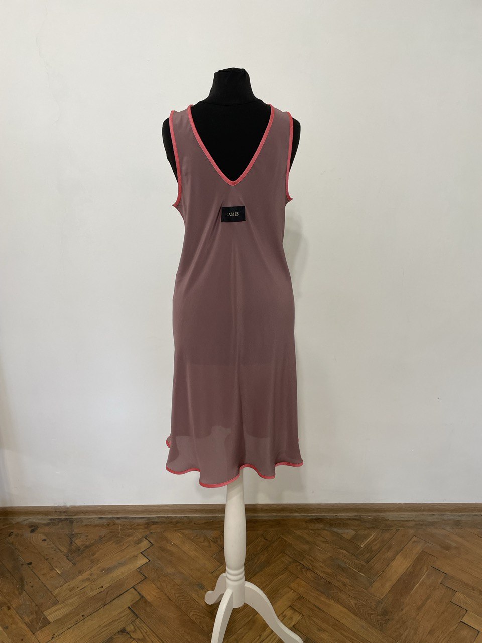 Soft V Neck Pale Purple Silk Dress with Red Dupioni Binding (Medium)