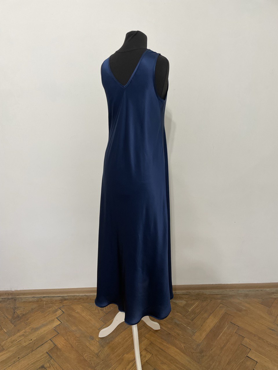 Silk Evening Dress. Maxi