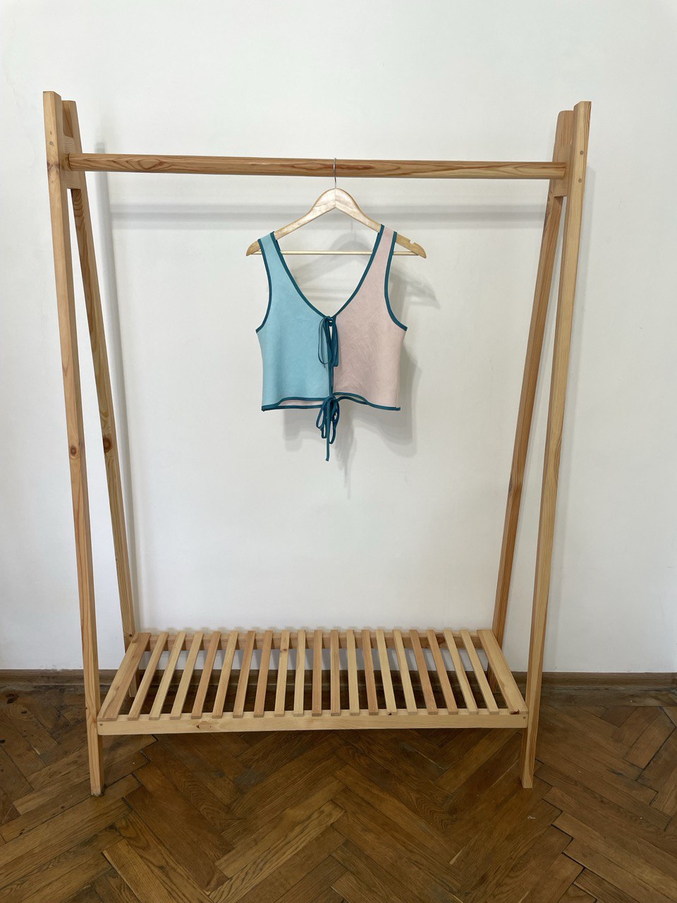 Pure Linen Impressionist Vest