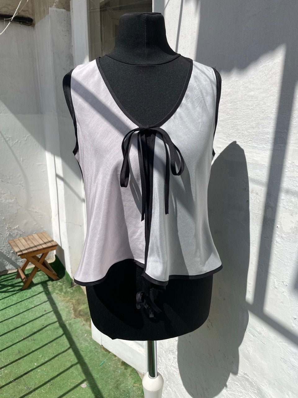 TriColor Soft V Neck Open Tie Vest