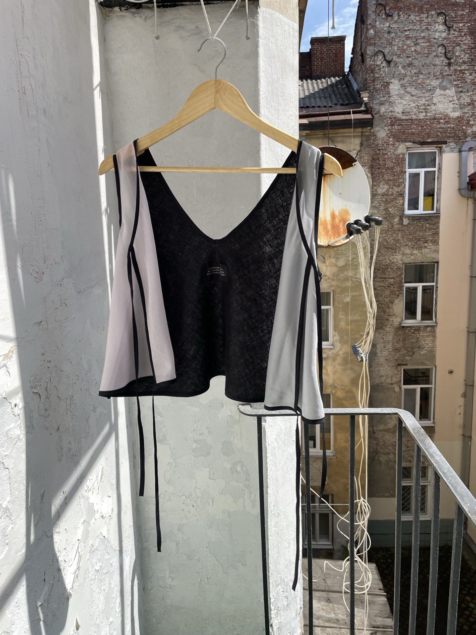 TriColor Soft V Neck Open Tie Vest