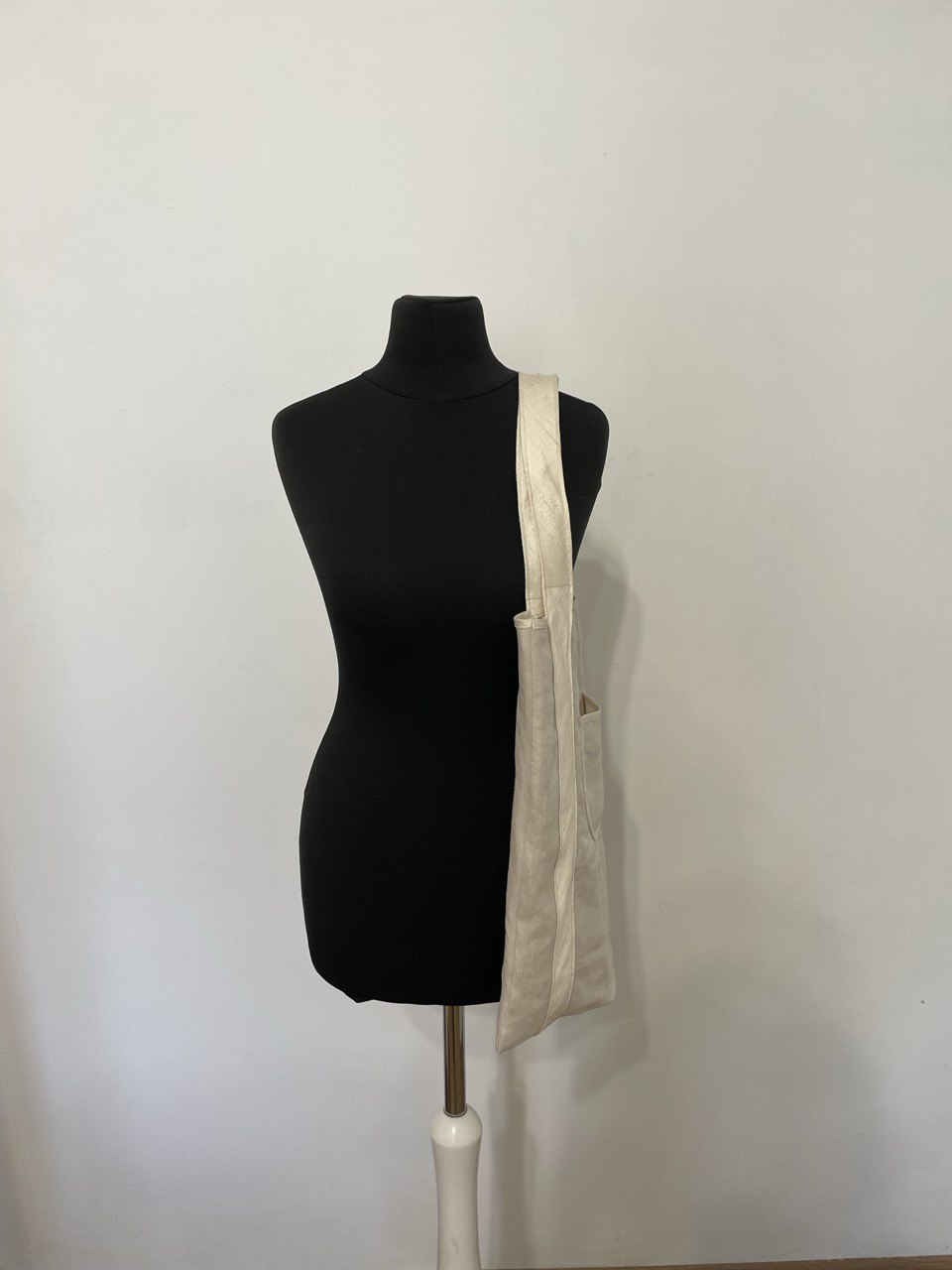 Linen and Silk Cream Day Bag