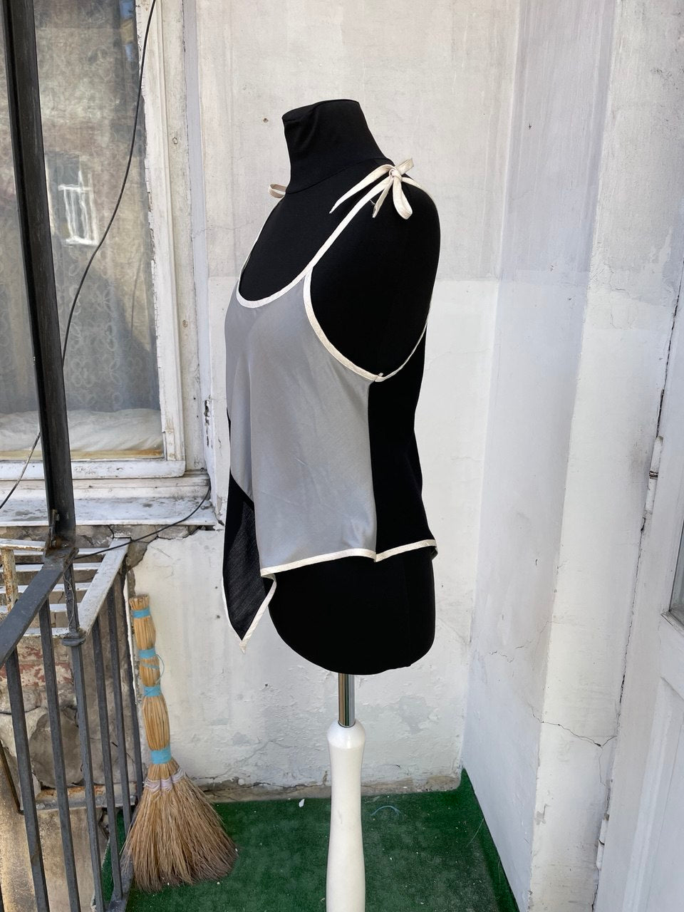 Silver and Black Silk, Wool, and Cotton Rouleau Top