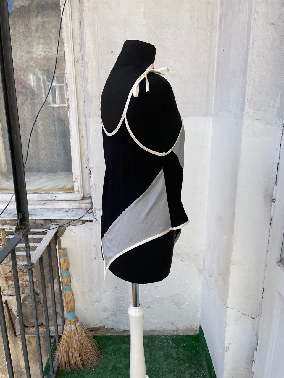 Silver and Black Silk, Wool, and Cotton Rouleau Top